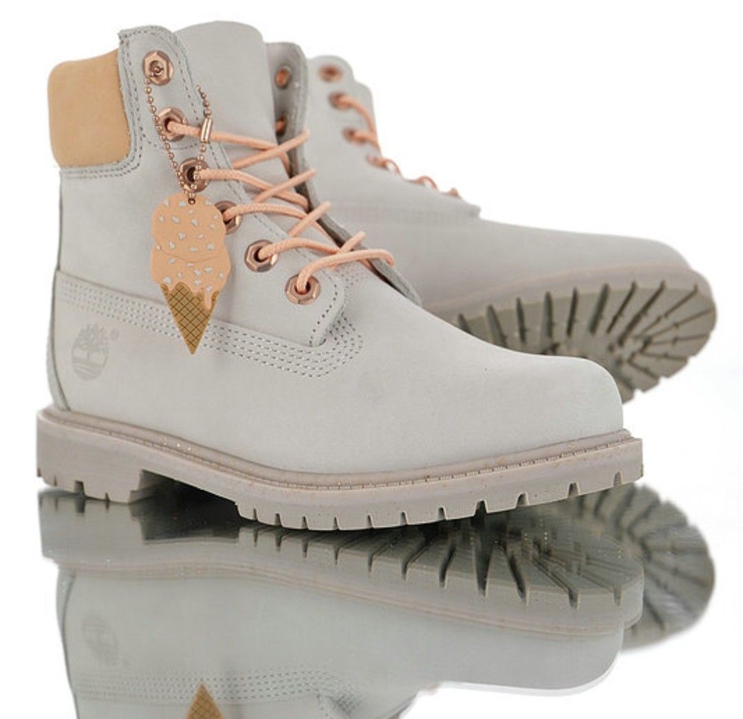 Brand New women's winter snow boots timberland "ice cream" 6 inch boots light gray orange