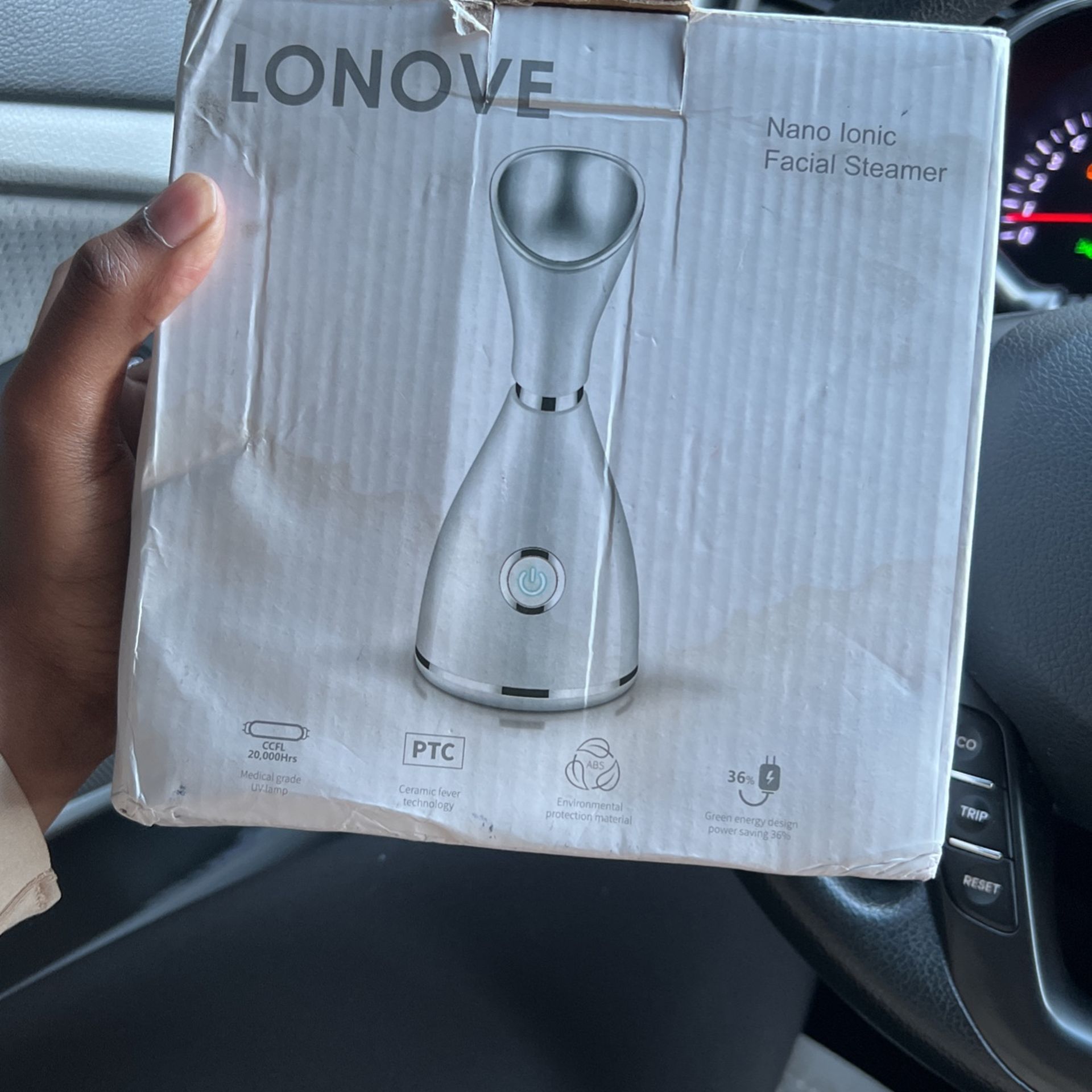 Facial steamer