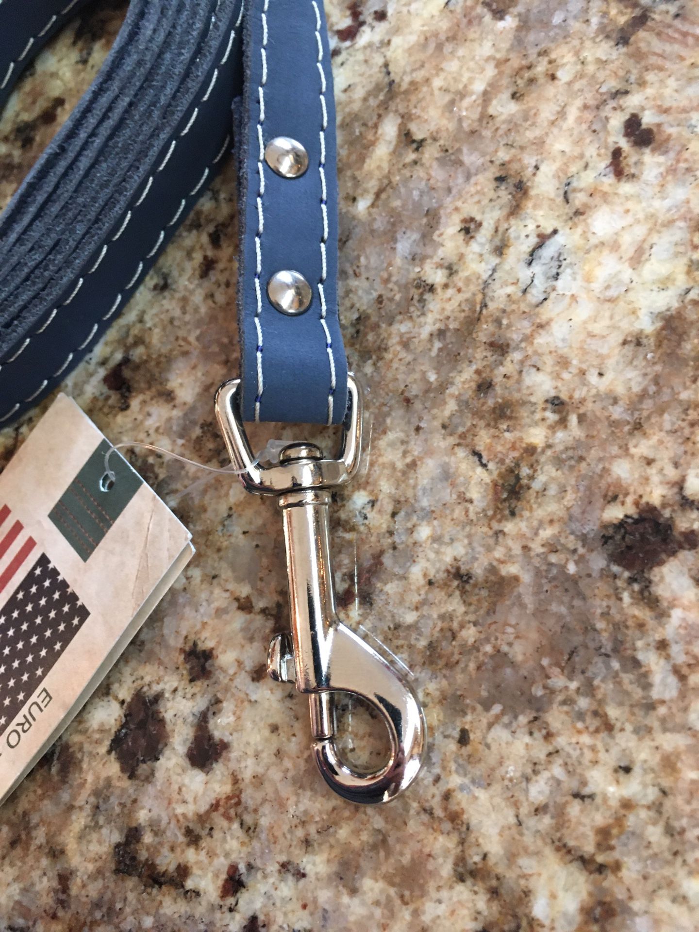 Brand New High Quality Navy Blue Leather Dog Leash & Collar Set