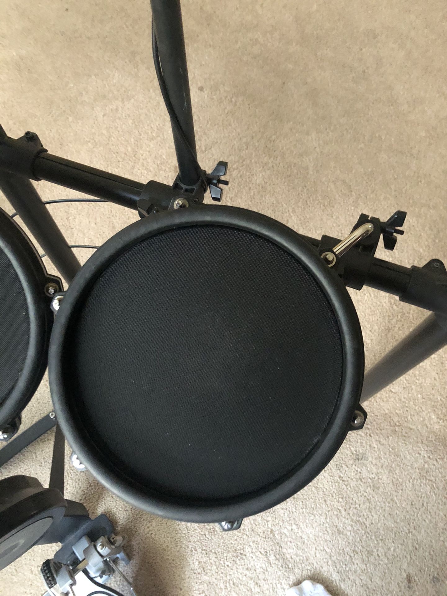 Alesis Nitro Mesh Digital Drums