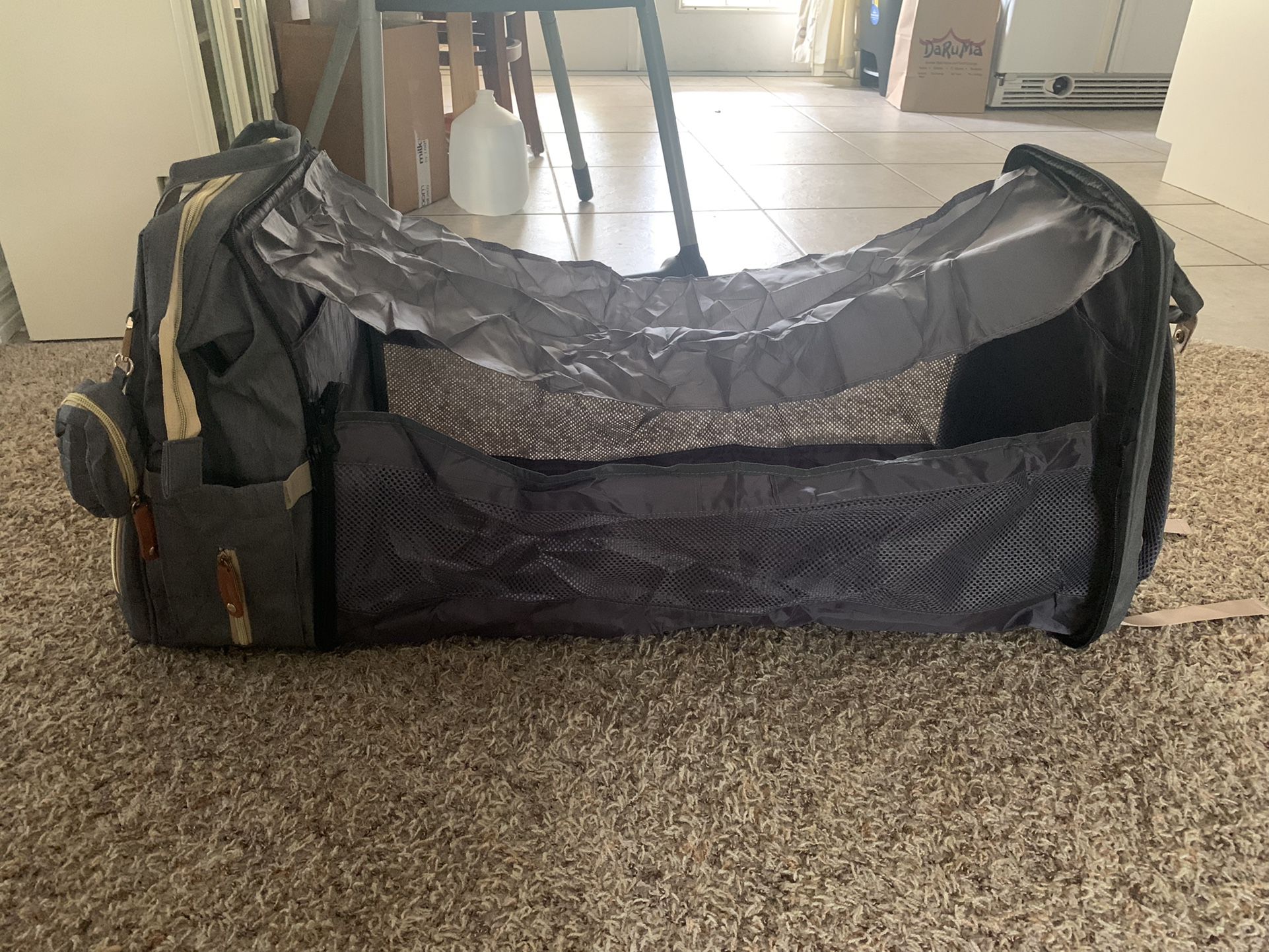 Diaper Bag With Pull Out Changing Table/Crib