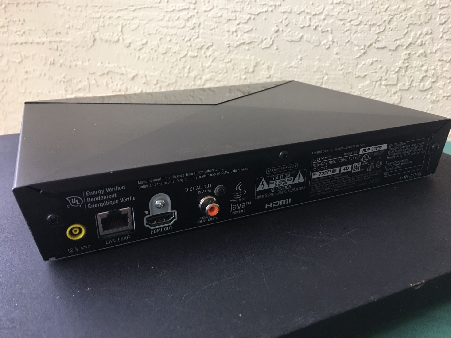 SONY DVD BLU-RAY WIRELESS LAN BUILT-IN