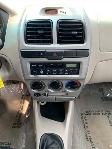 2004 Hyundai Accent