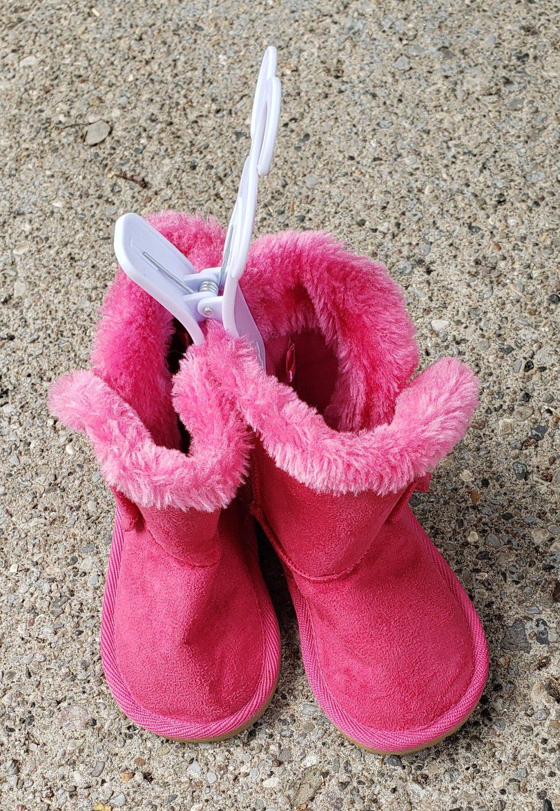 CHILDRENS PLACE NEW NEVER WORN TODDLER GIRLS HOT PINK BOOTS SIZE 6 