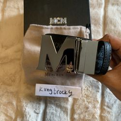 Black Leather Reversible MCM Belt Size 30 Thumbnail