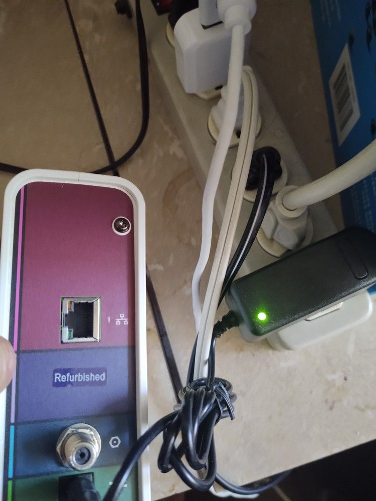 Arris model SB6183 surfboard modem