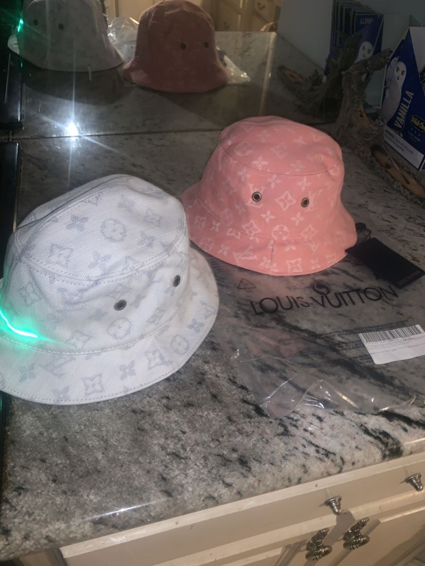 Reversible LV Bucket Hat
