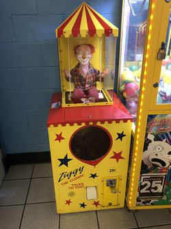 Ziggy The Clown Egg Vender Machine  Thumbnail