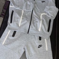 Men Nike Tech Set | Nike Tracksuit | Nike Sweatsuit 🔥 Thumbnail