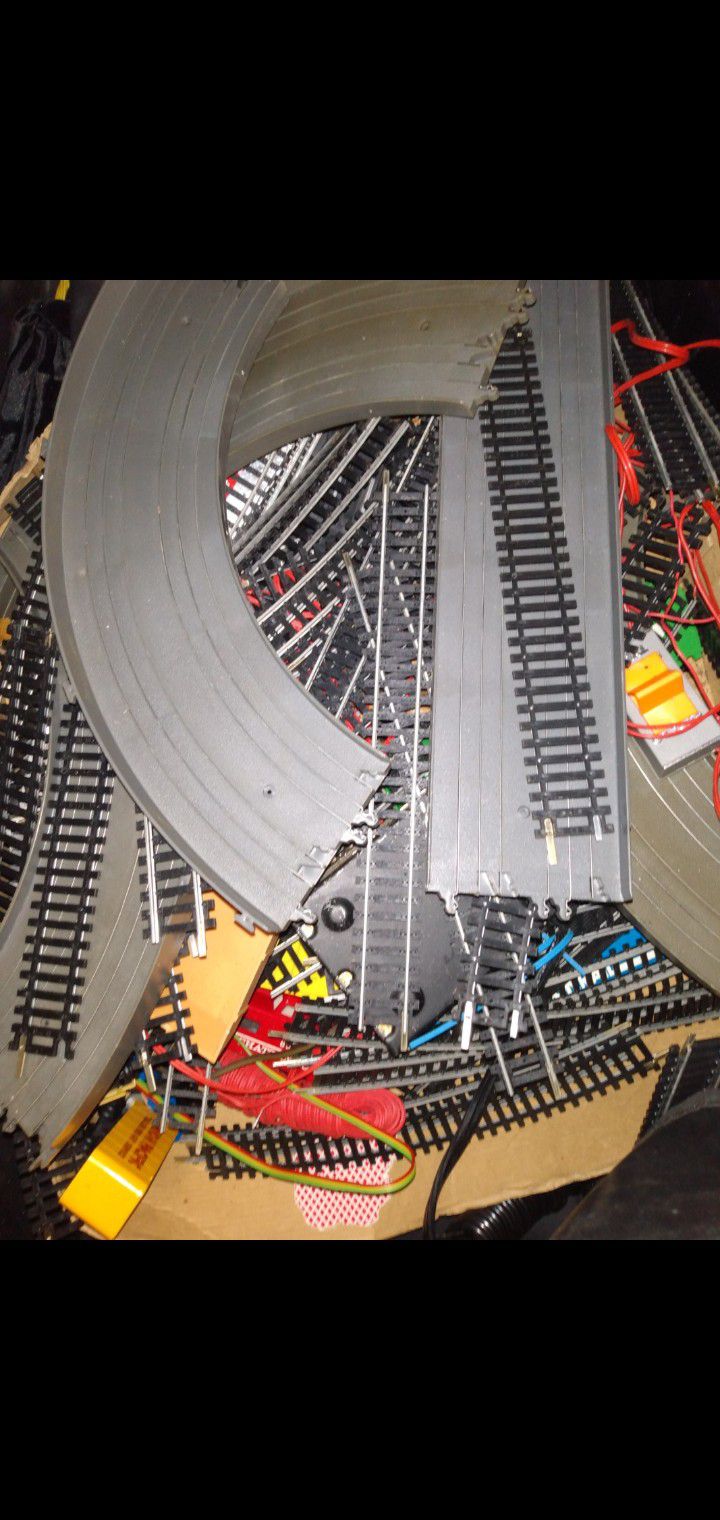 1981 Tyco Train Set All Original And Most Of Everything Is Still In It's Original Boxes