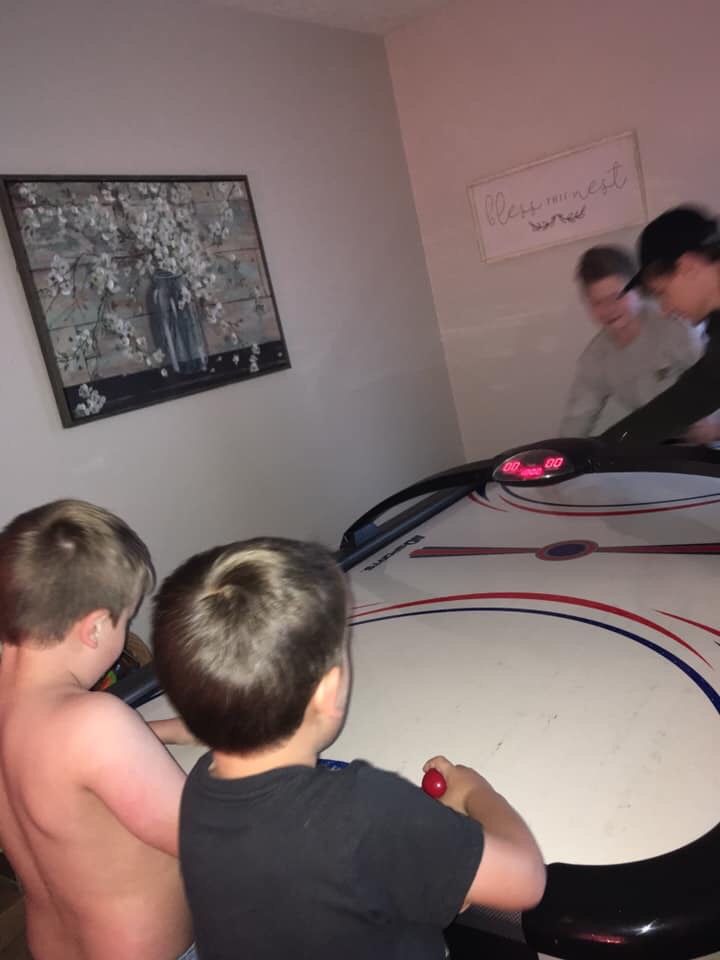 Air Hockey Table