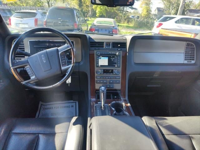 2014 Lincoln Navigator L