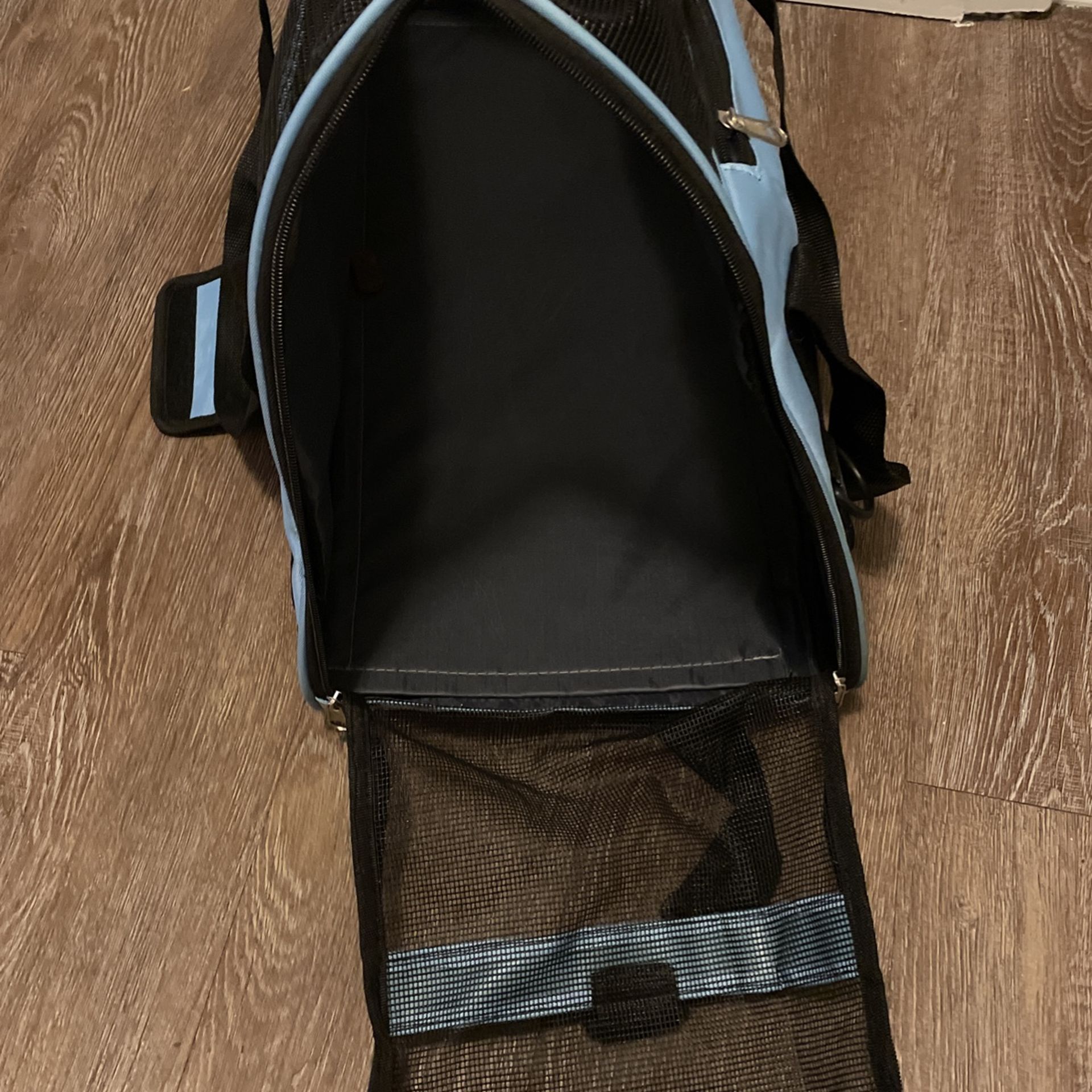 Dog Traveling Carrier