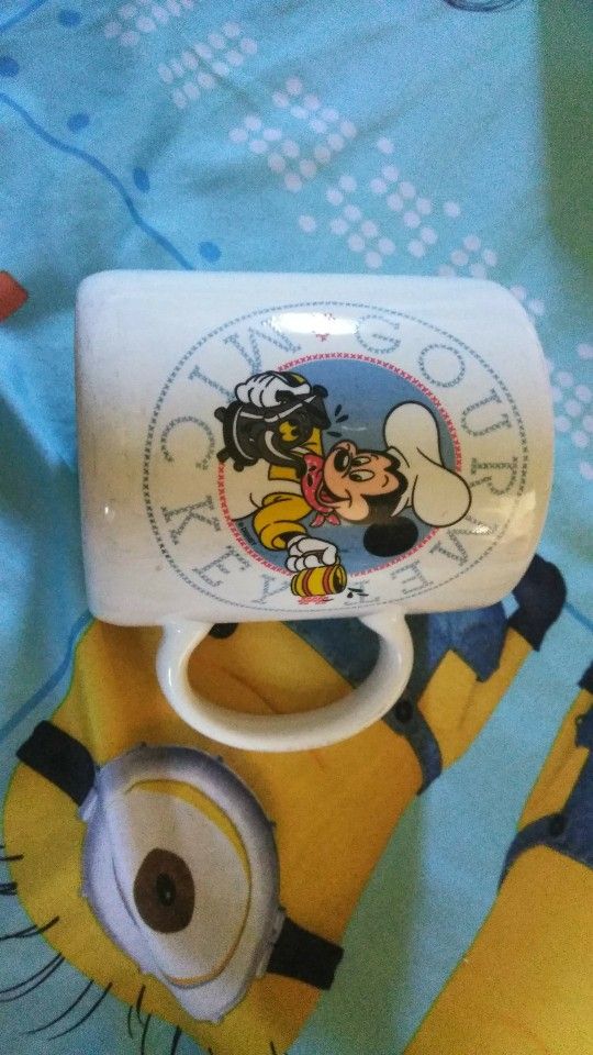 2 Collector Coffee Cups Harry Potter And Mickey Mouse