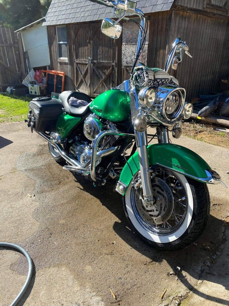 2005 2005 Harley Davidson Road King Classic