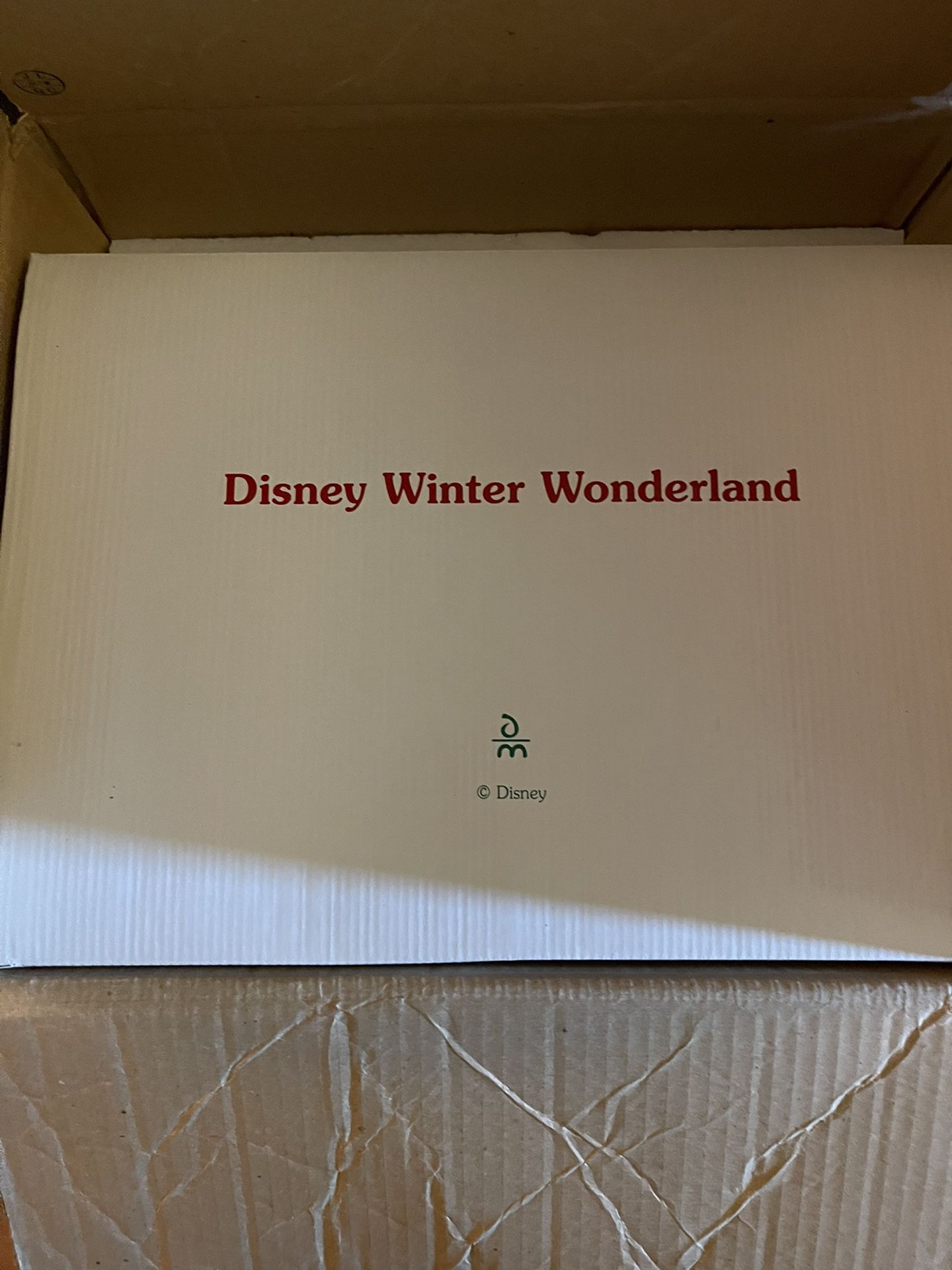 Danbury Mint Disney Winter Wonderland Accessories Set