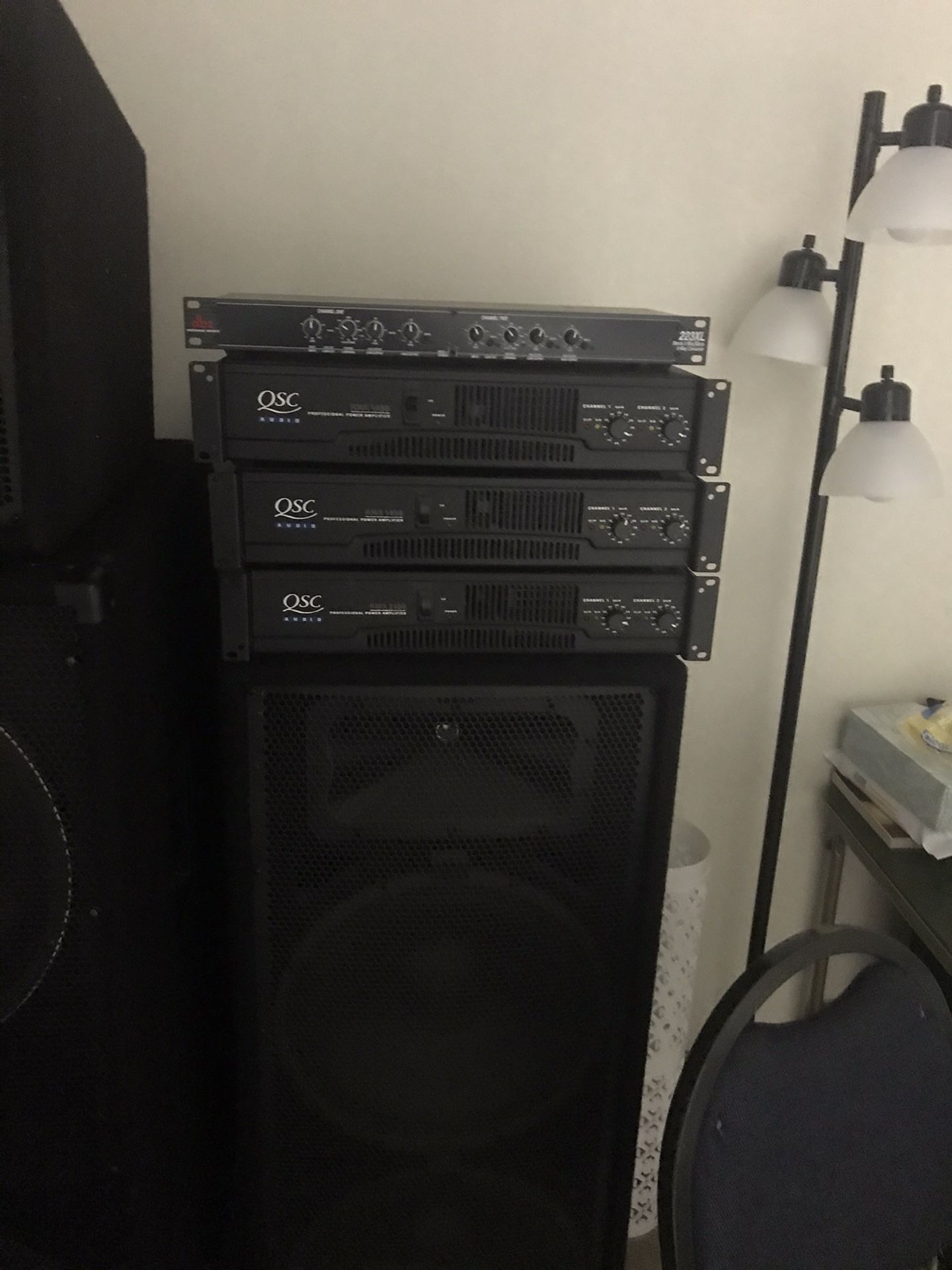 speaker set mixer amplifiers and monitors