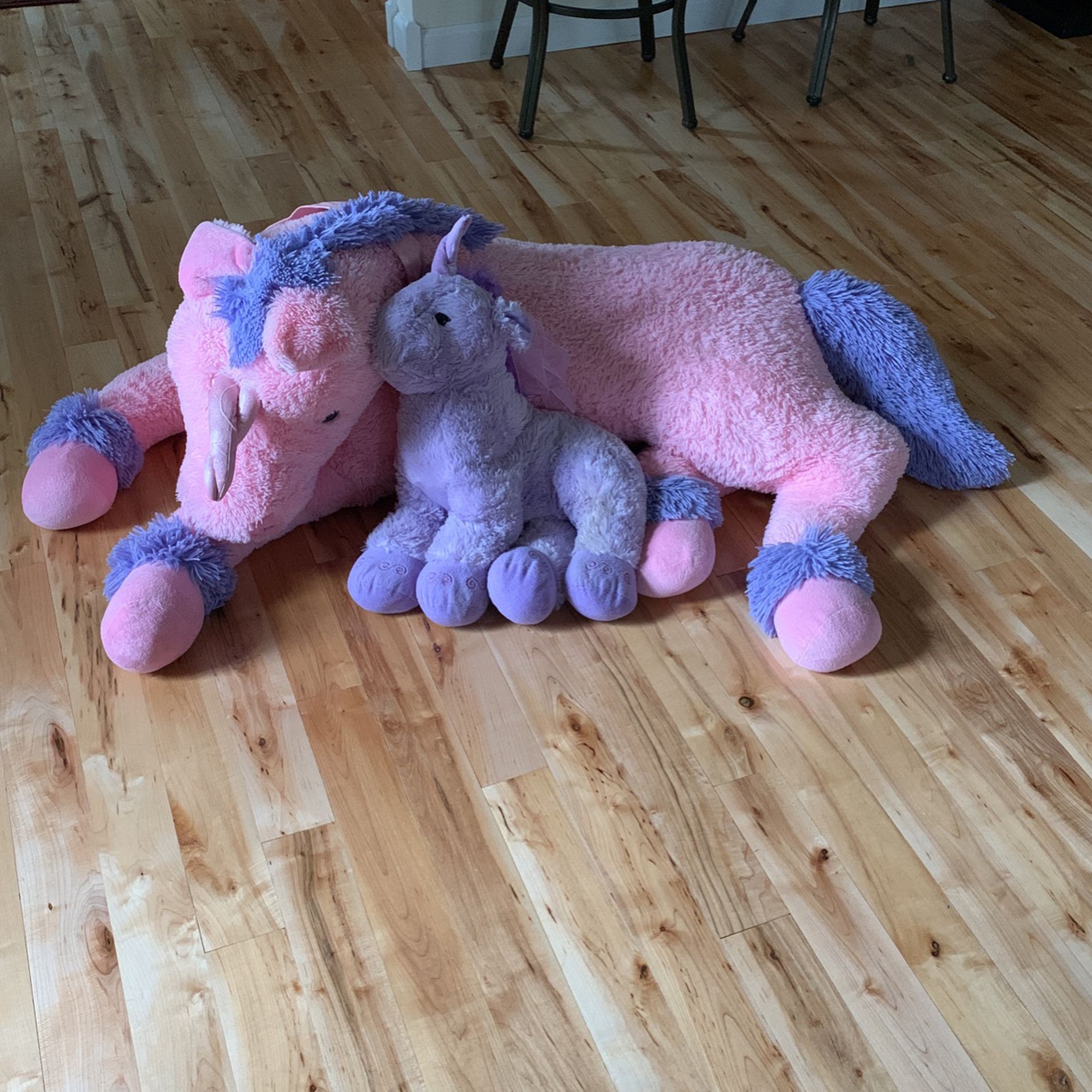 Oversized Unicorn And Friend Stuffed Animals