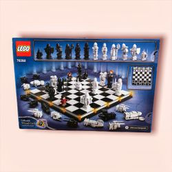 Lego harry potter Hogwarts wizard chess set 76392 Thumbnail