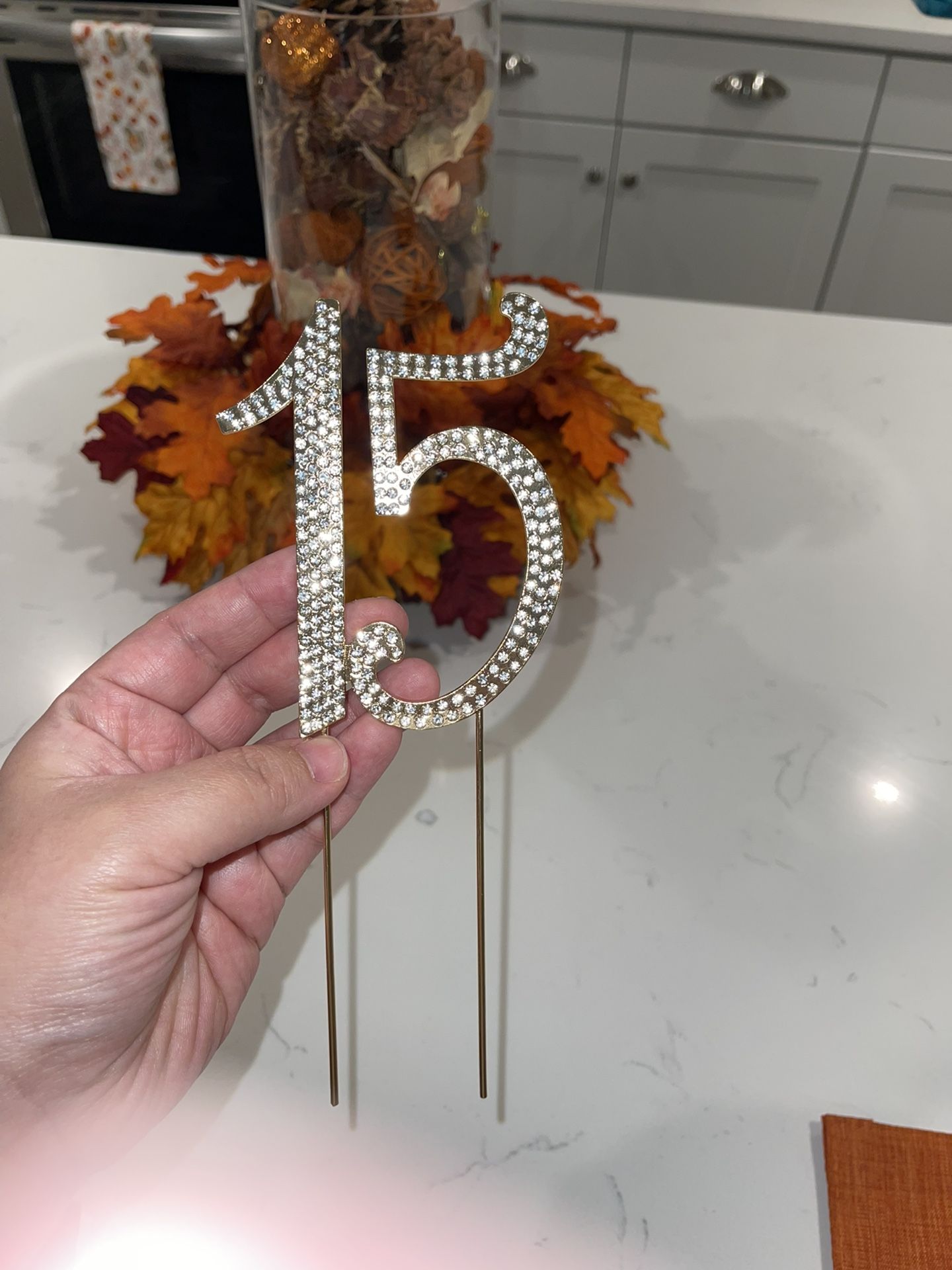 15 Cake Topper