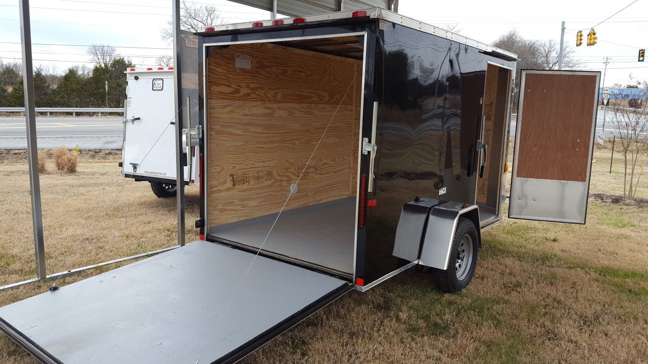 Enclosed cargo Trailer
