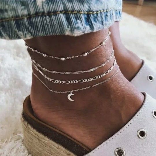Beautiful 4pcs Silver Moon Pendant Anklet