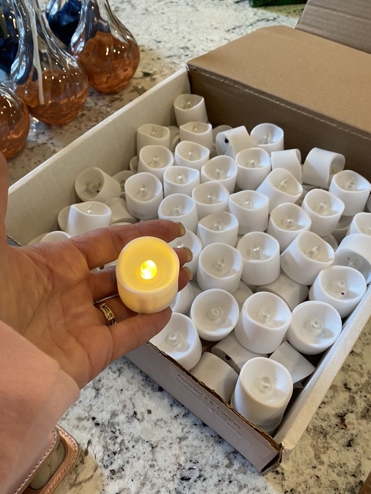 Battery Operated Tea Light Candle Set Wedding & Party Items