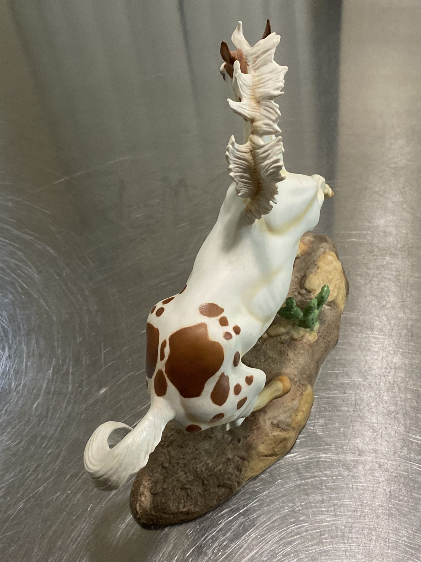 Fine Porcelain Horse San Domingo By Pamela Du Boulay 11 X 9”