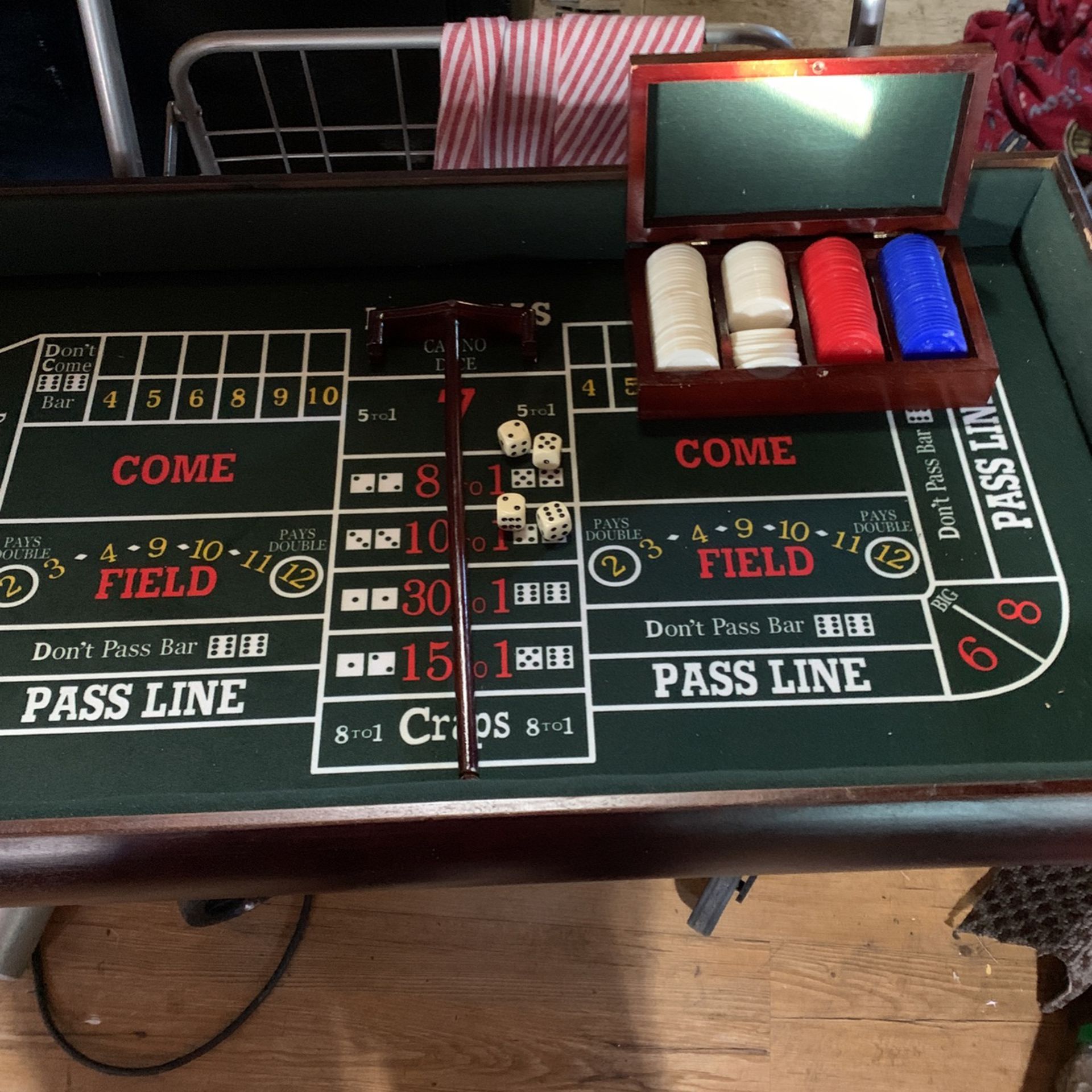 Table Top Gambling Set
