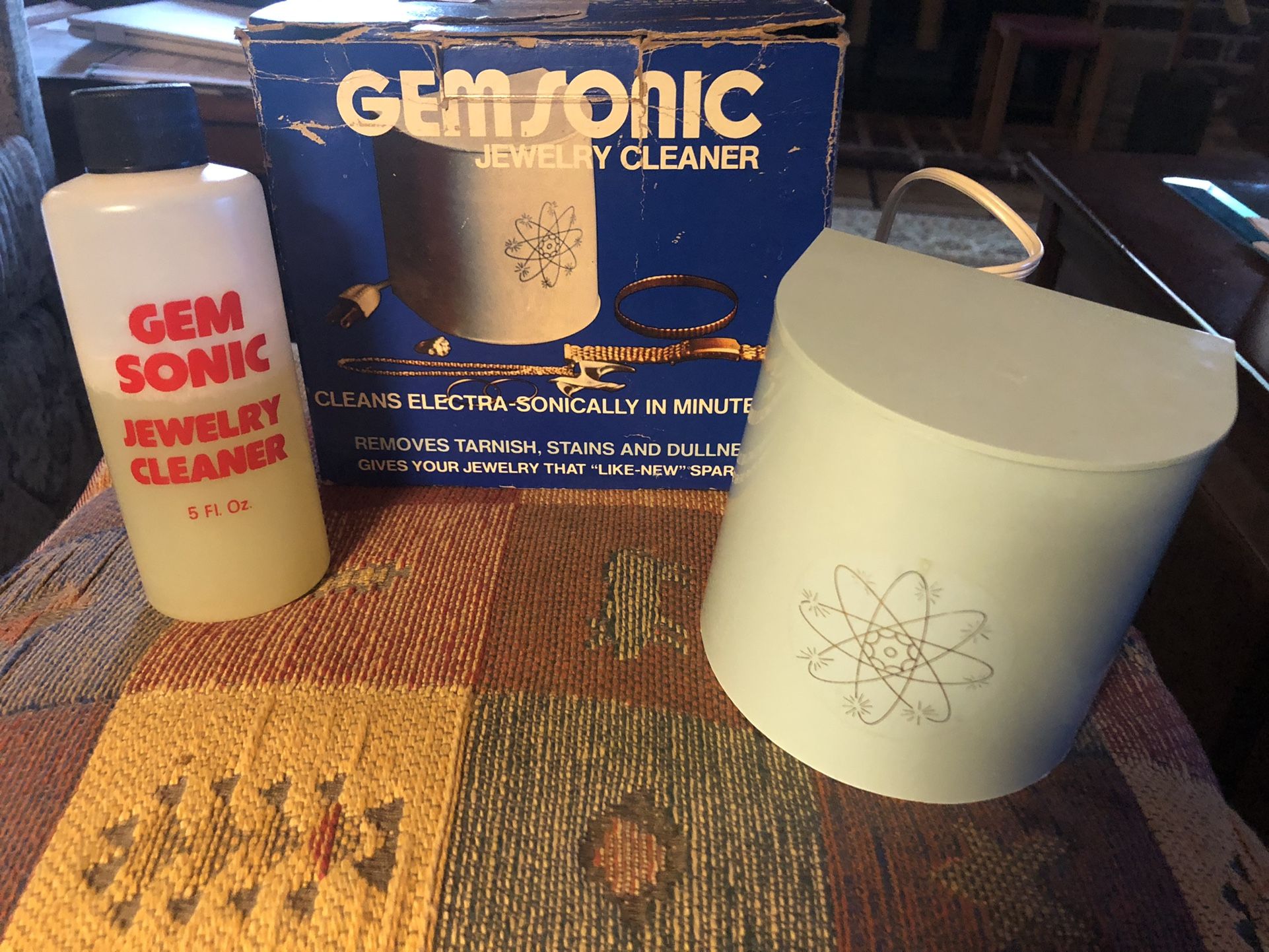 RETRO GEMSONIC JEWELRY CLEANER