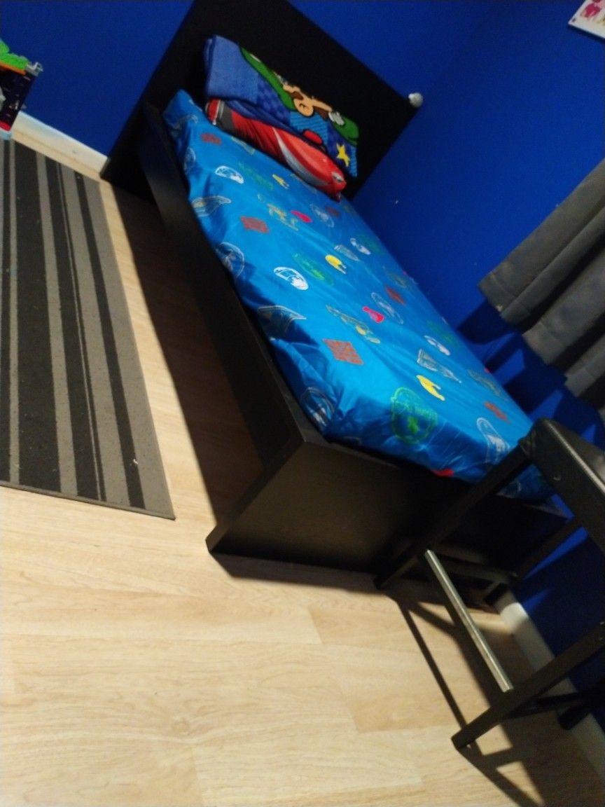Kid Bed With Bed Frame