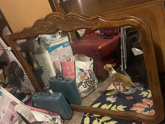 Large Vintage Dresser And Mirror Perfect Condition  Thumbnail