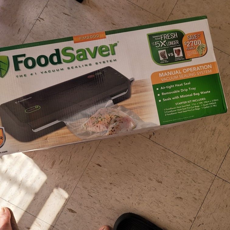Foodsaver FM2000 Vacuum Sealer System
