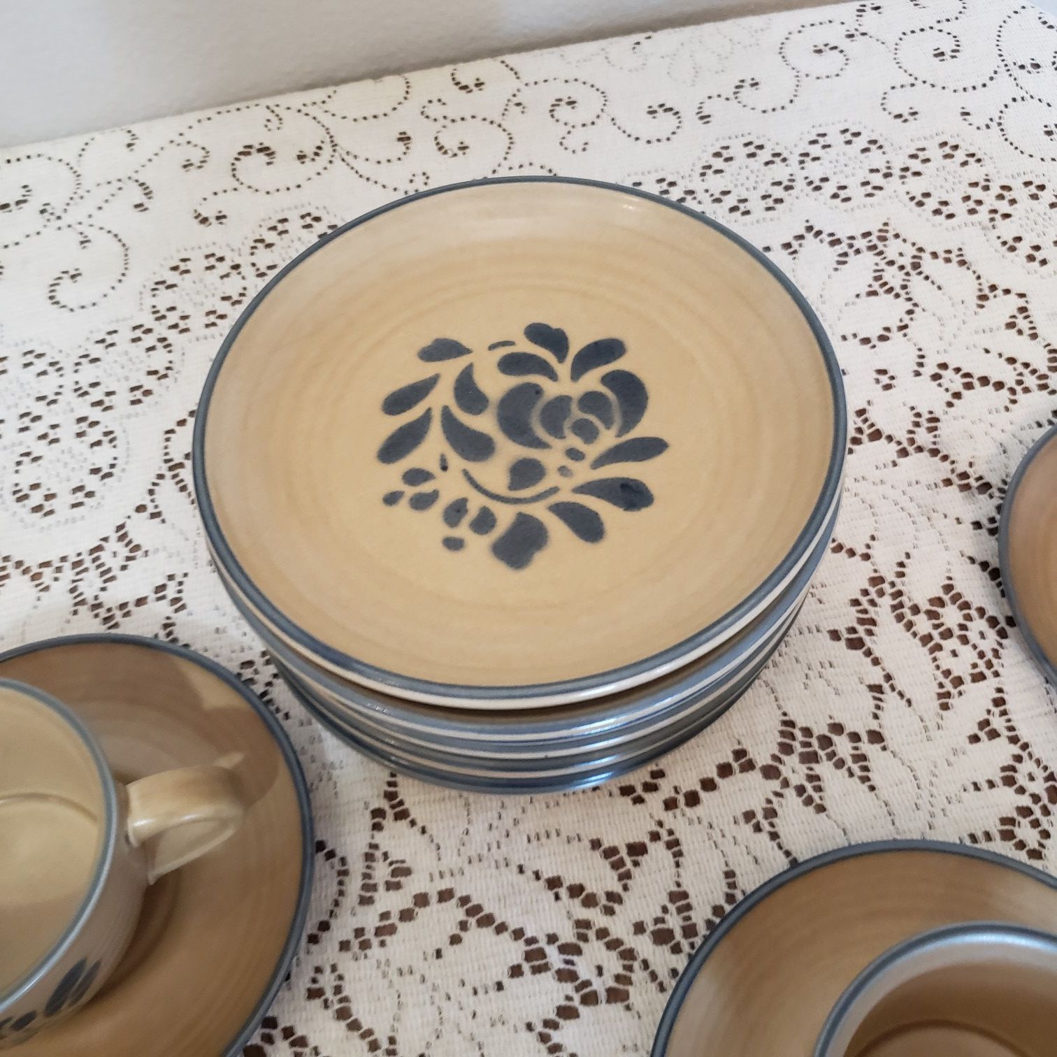 Dish Set