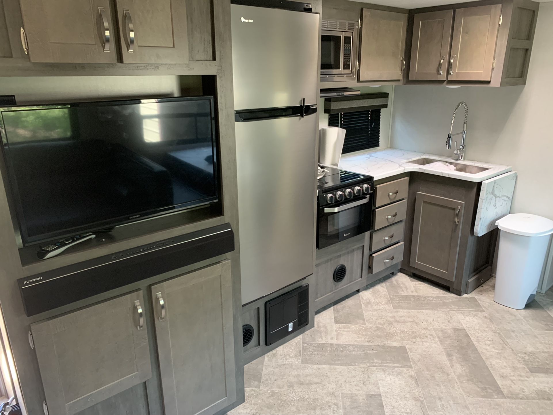 2021 Forest River East to West Alta 3150kbh