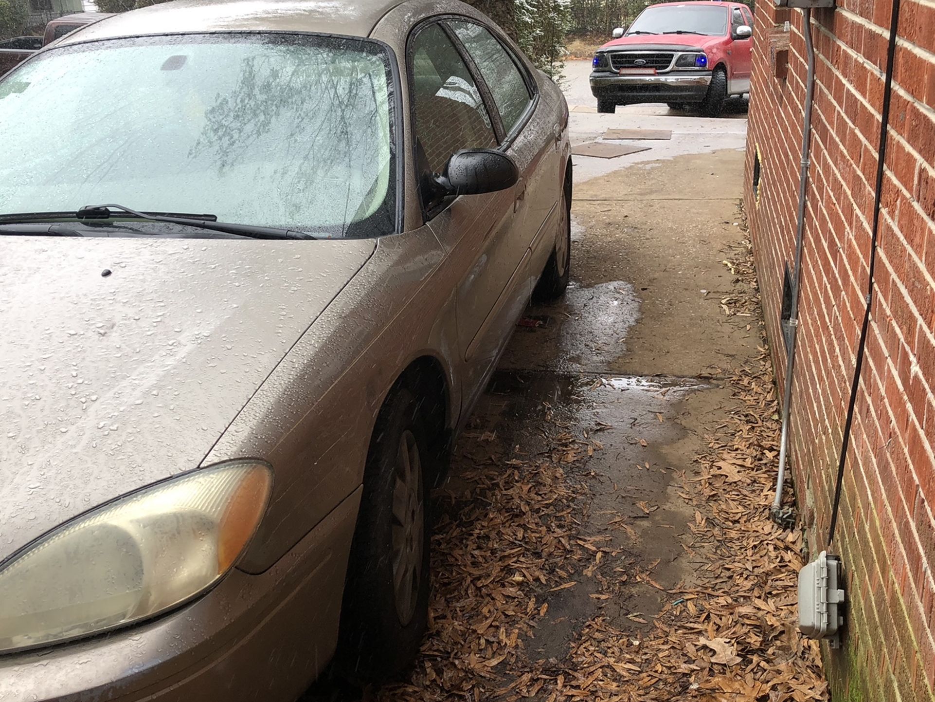 2006 Ford Taurus