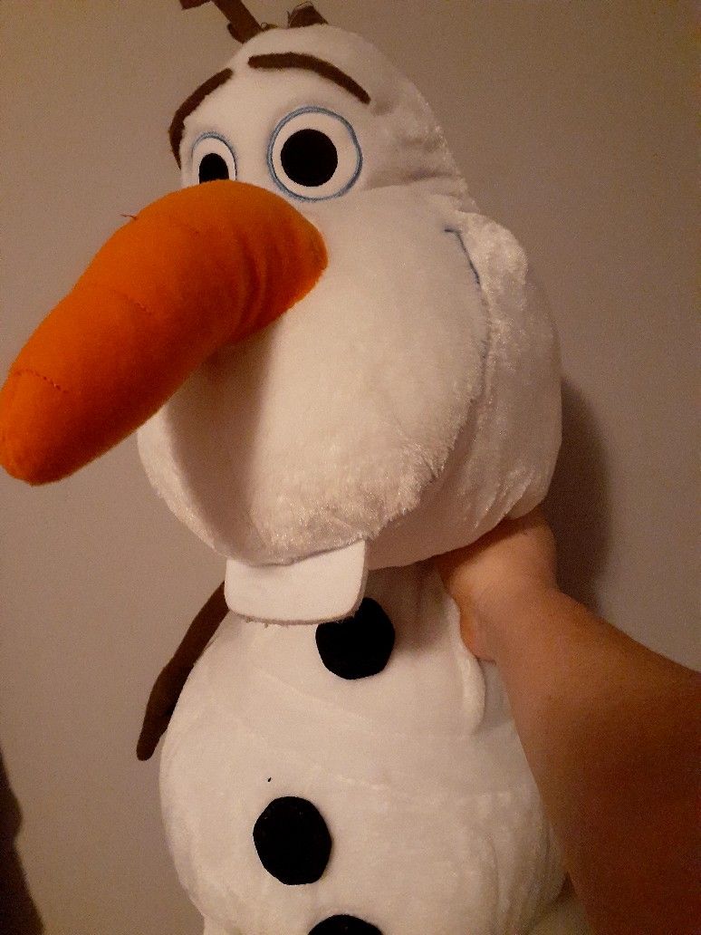 giant olaf plush
