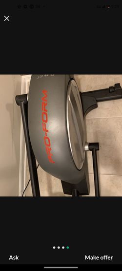 PROFORM 9.0 ET ELLIPTICAL MACHINE ( LIKE NEW & DELIVERY AVAILABLE TODAY) Thumbnail