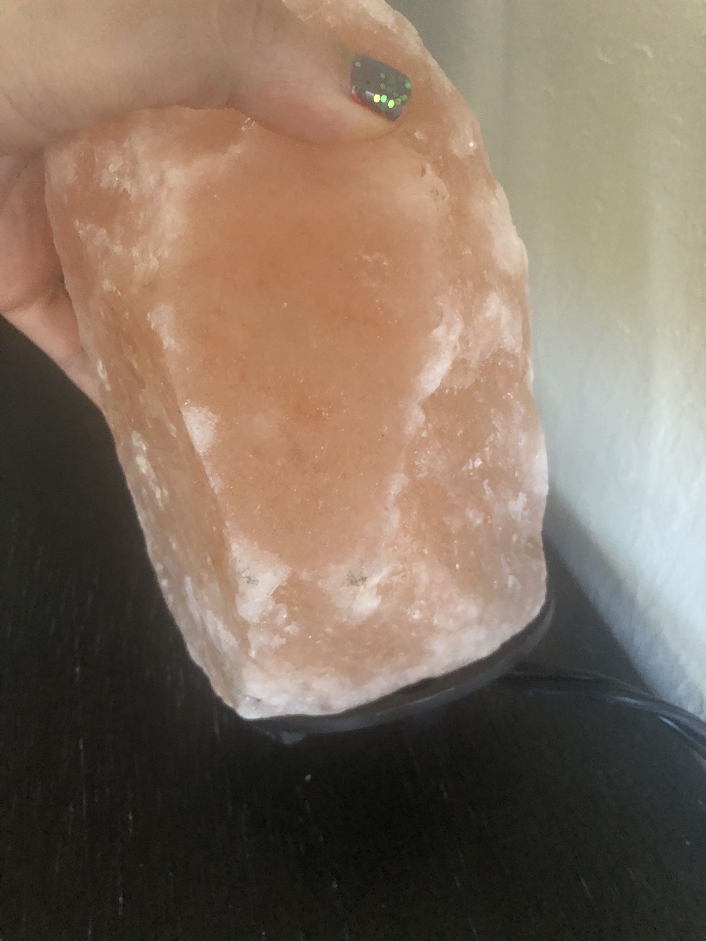 Himalayan crystal salt lamp