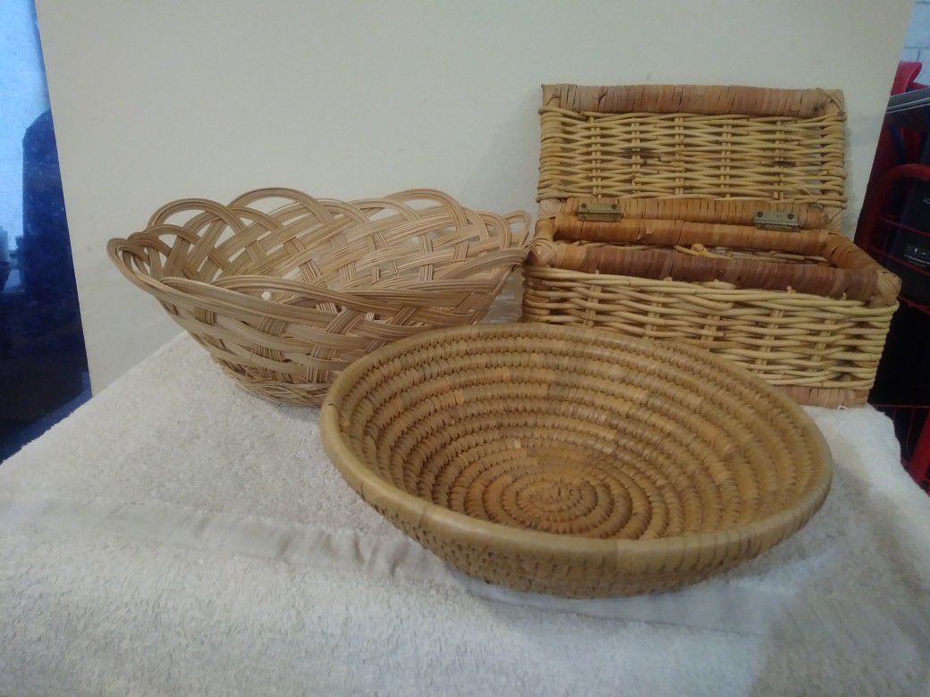 Wicker Baskets - All 3 for $6!  Like NEW