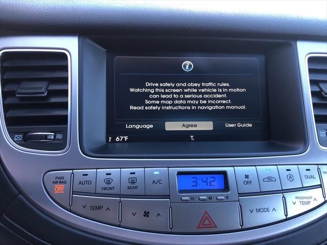 2013 Hyundai Genesis