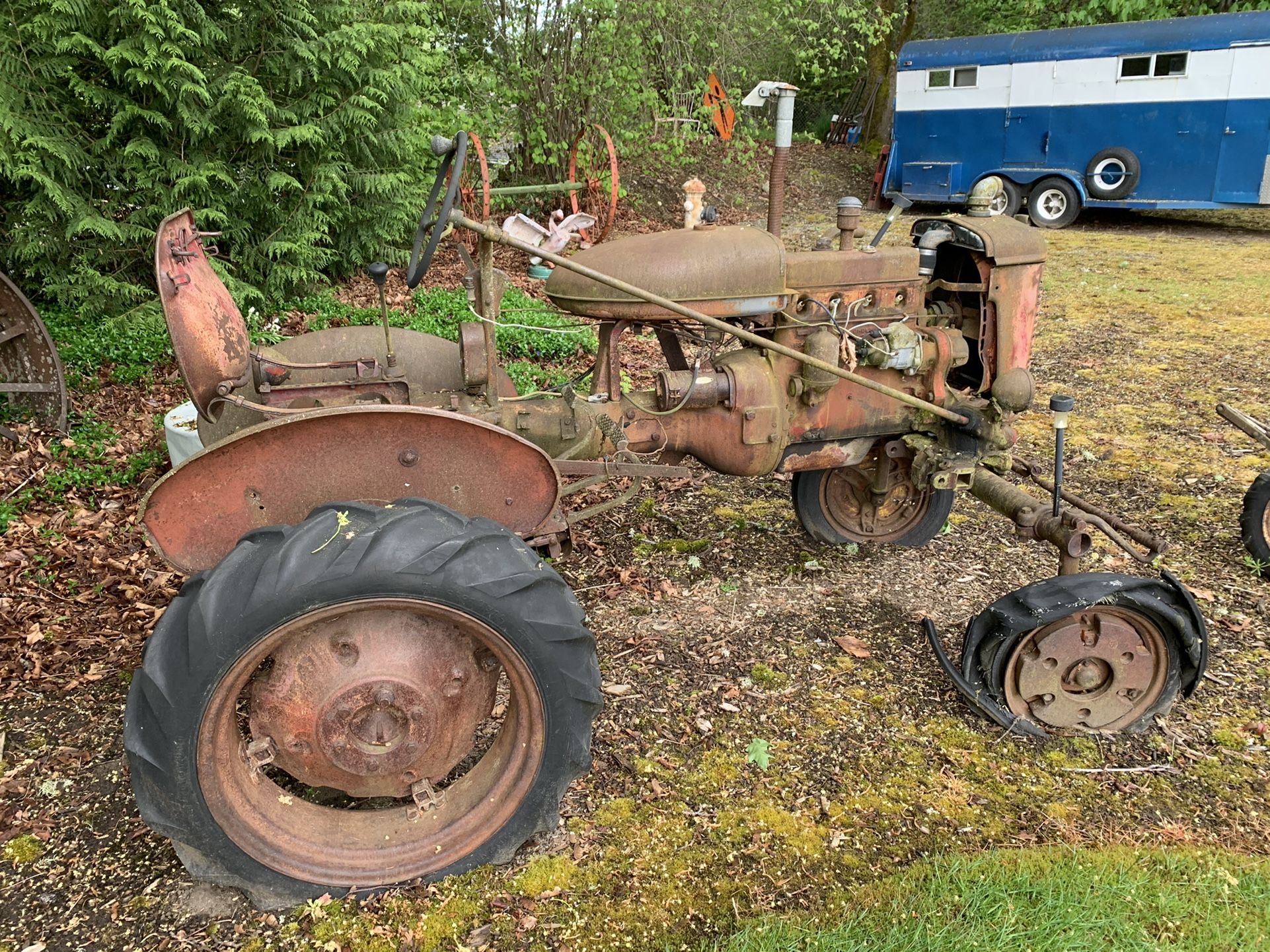 Vintage farm all tractor yard or