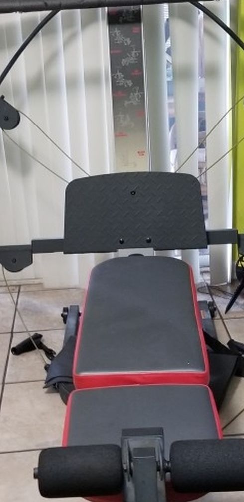 PRESS WEIGHT LIFTING STATION BENCH