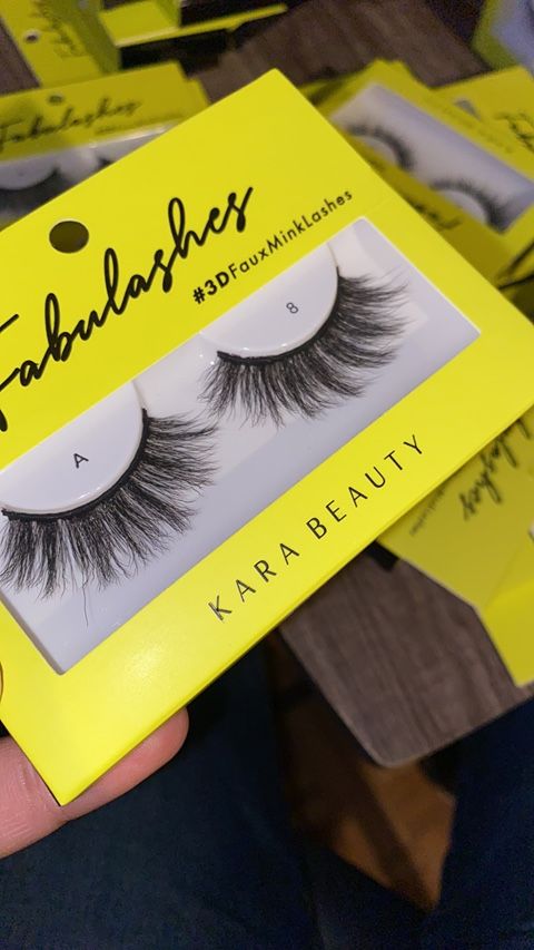 Kara Eyelashes , Beauty Blender, Pencil Eyeliner