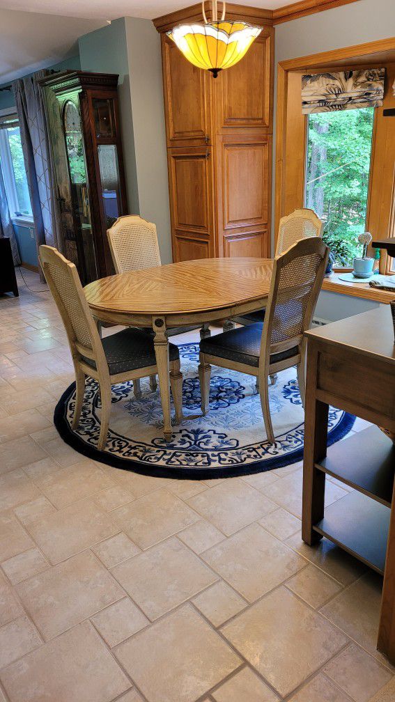 Kitchen/Dining Room Table
