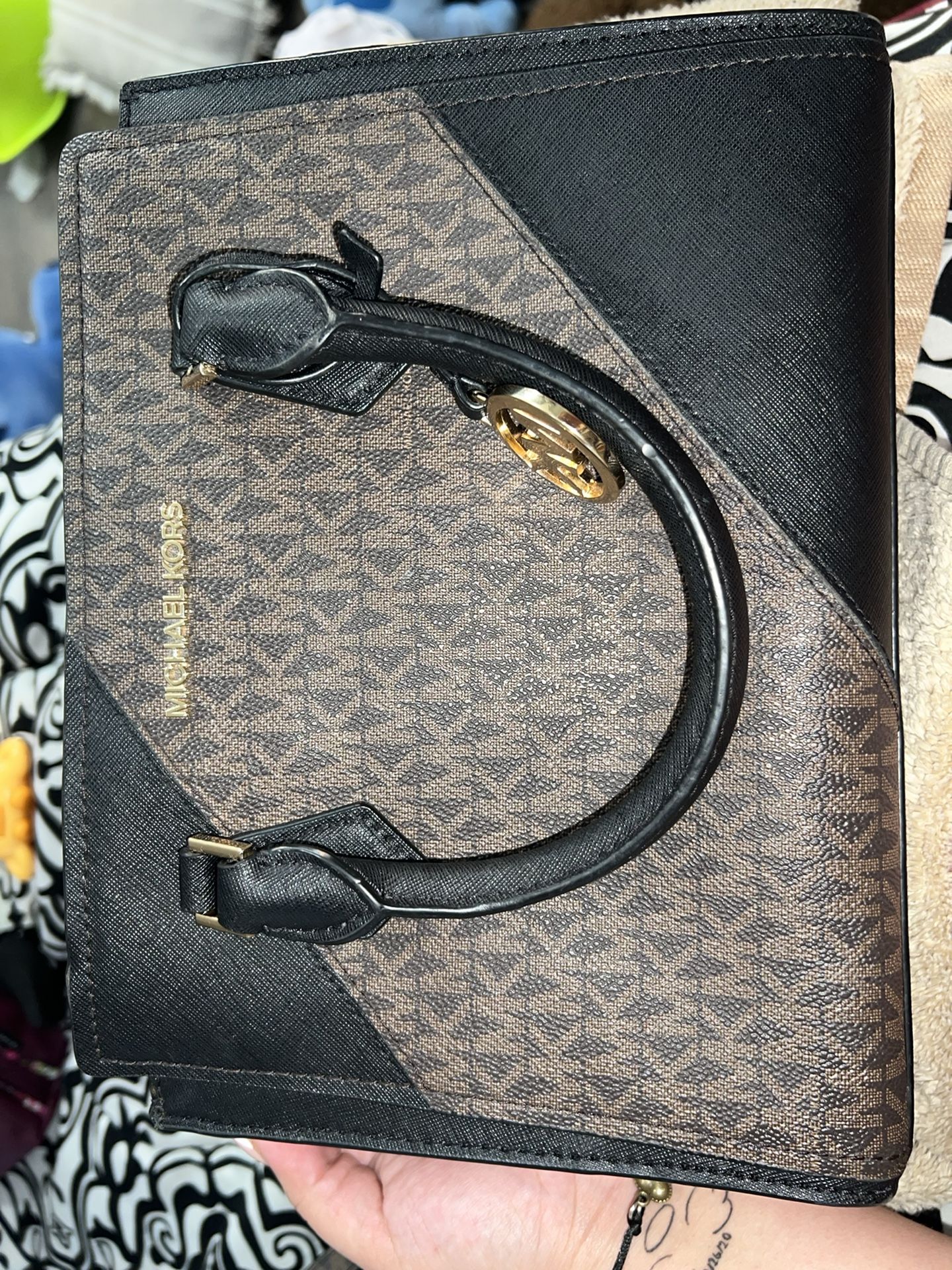 used mk wallet and purse