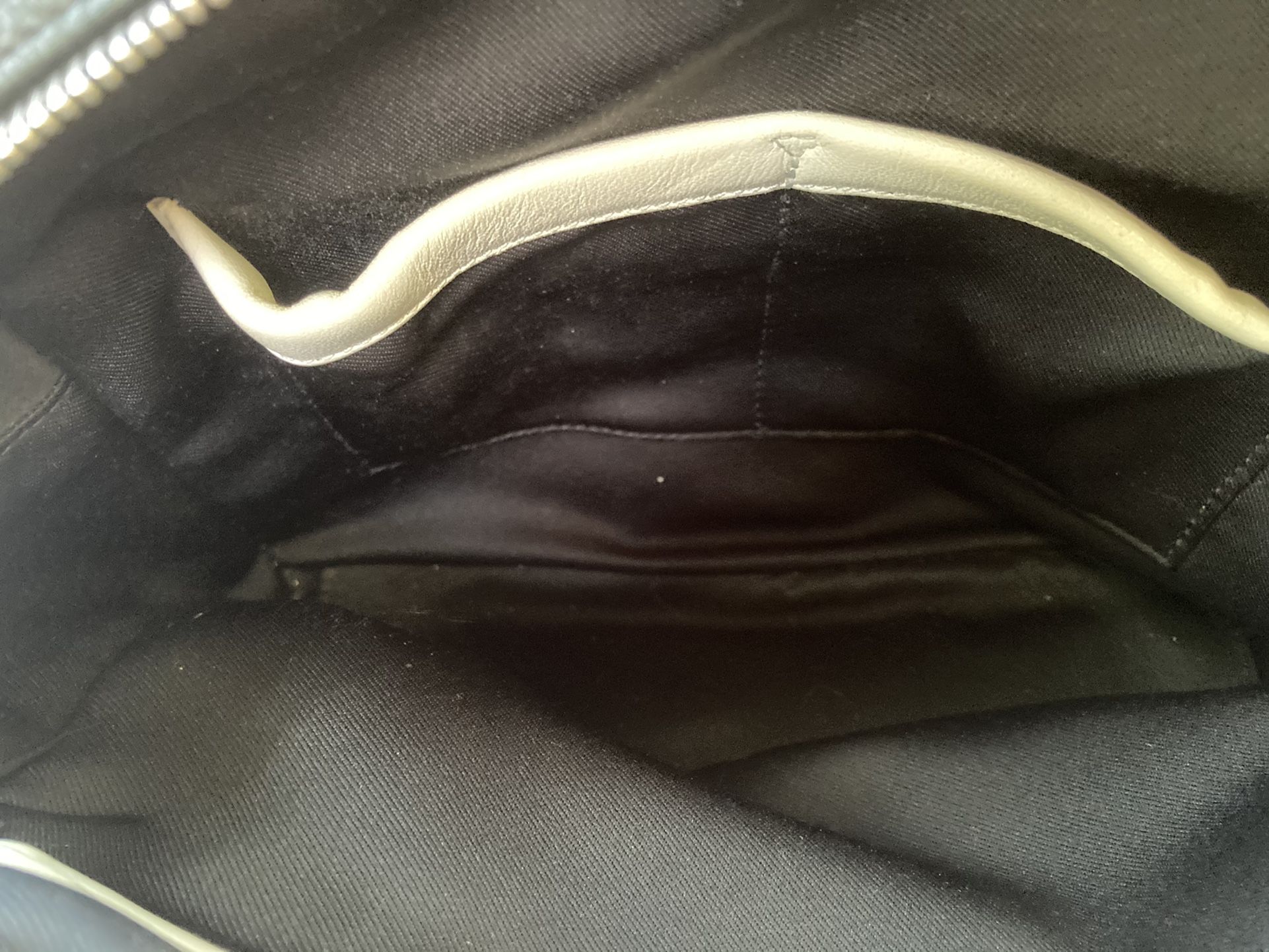 Marc jacobs Crossbody Like New!