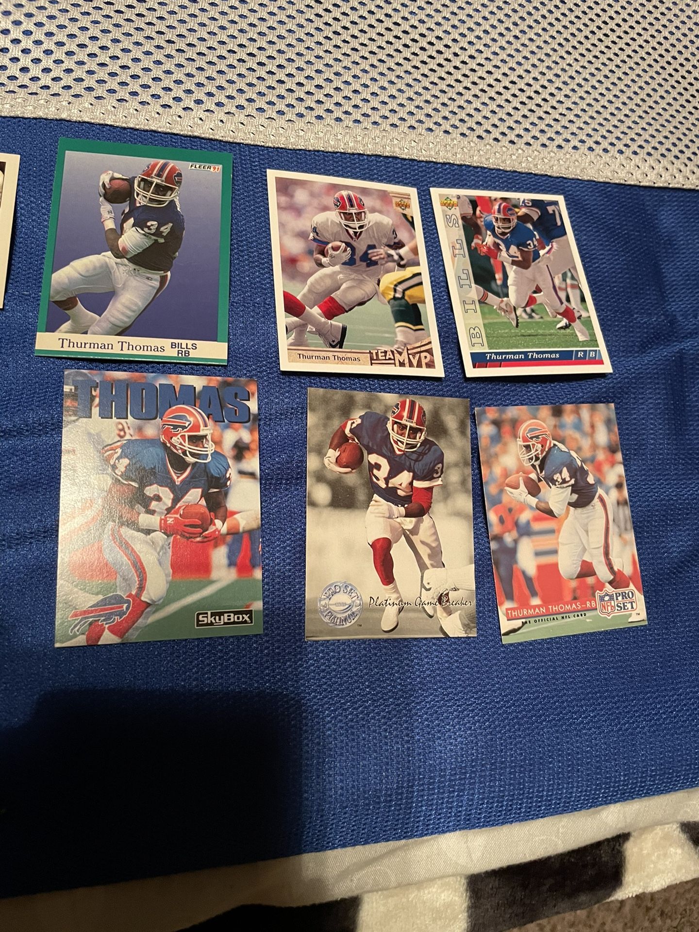 Thurman Thomas Trading Card Bundle