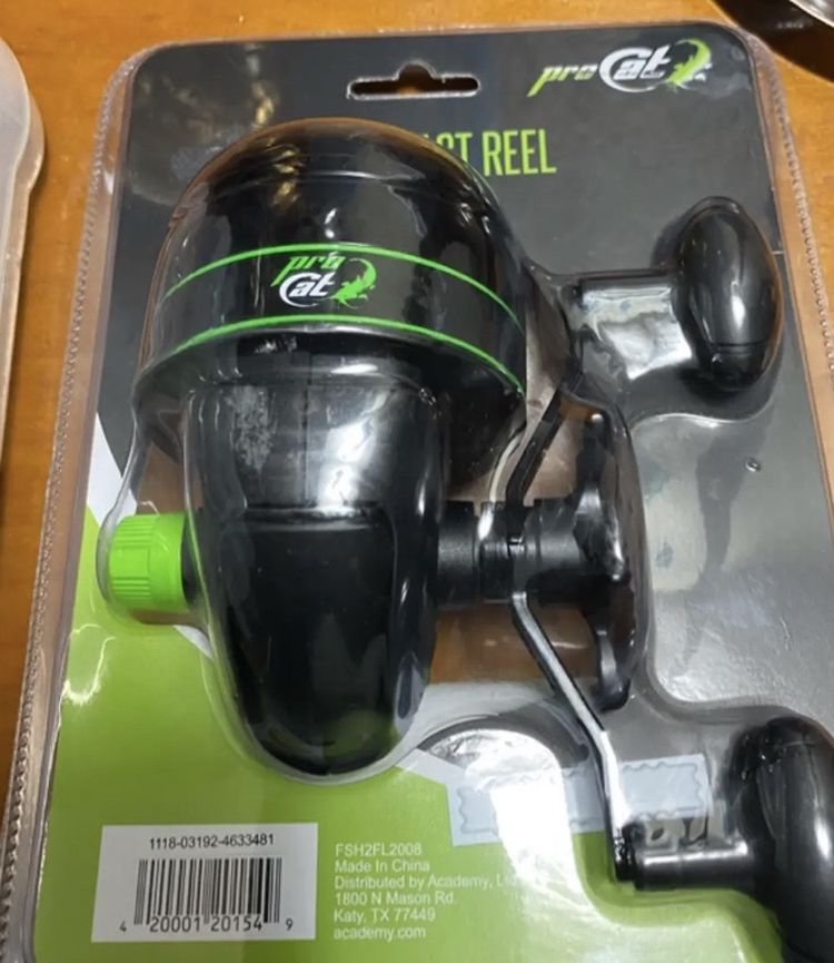 Spincast Reel