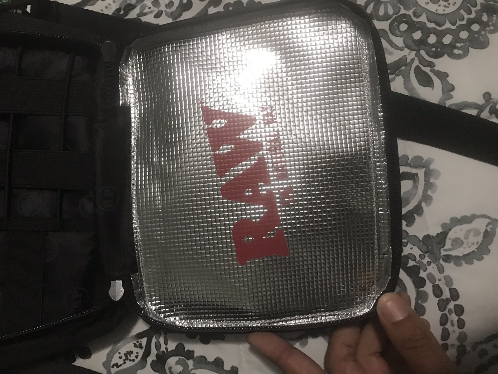 BRAND NEW RAW BAG
